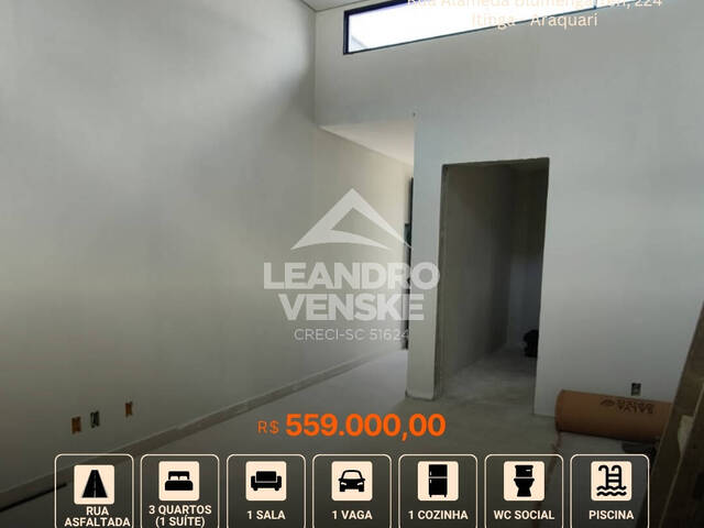 #105 - Casa para Venda em Araquari - SC