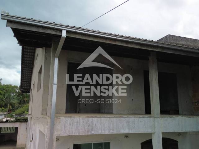 Casa para Venda em Joinville - 4
