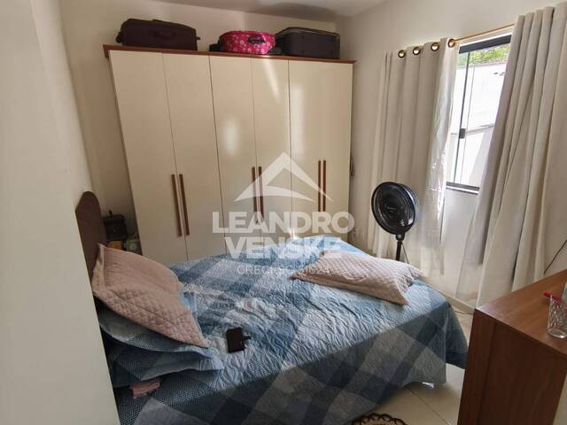 Apartamento para Venda em Joinville - 4